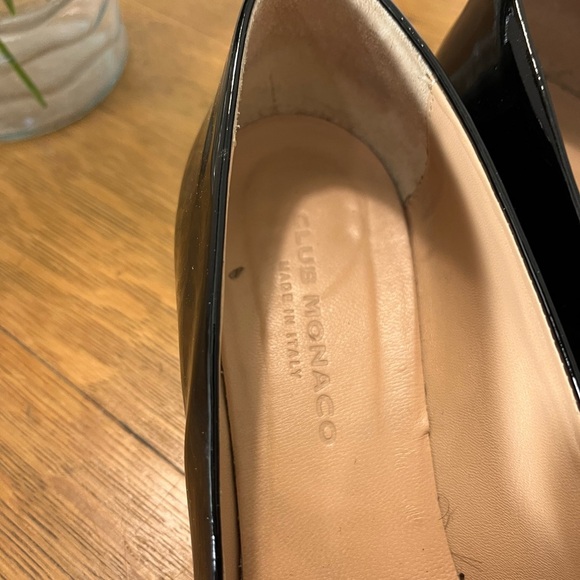 CLUB MONACO BLACK CROCO-STYLE LOAFERS — MADE IN ITALY (SIZE 8.5) - Picture 8 of 10